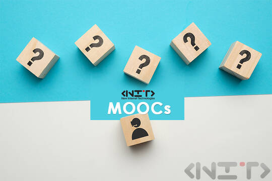 MOOCs